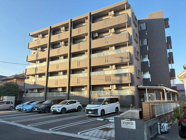 エスプリの外観
