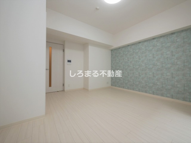 メインステージ心斎橋EASTの居間・リビング