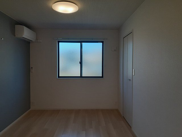 リサイア　Ｂの内装