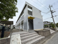 落ち着いた雰囲気の外観です
