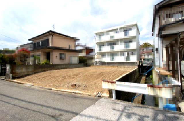 高知市朝倉西町1丁目　新築戸建　⑥の外観|土地面積　147.70㎡（約44.坪）建物面積　104.88㎡（約31.72坪）