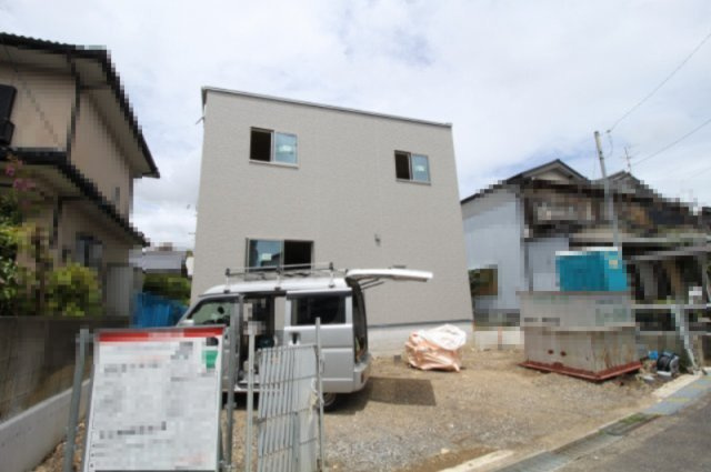 高知市朝倉西町1丁目　【特別価格　８月末まで】新築戸建　⑥の外観|土地面積　147.70㎡（約44.坪）建物面積　104.88㎡（約31.72坪）