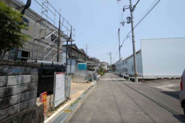 高知市朝倉西町1丁目　【特別価格　８月末まで】新築戸建　⑥の前面道路含む現地写真|南東側　公道　6.2ｍ　接面　11.5ｍ