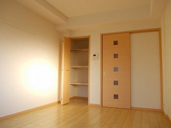 クレール姫路の収納