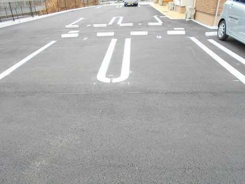 Ｒグレイ砥堀の駐車場