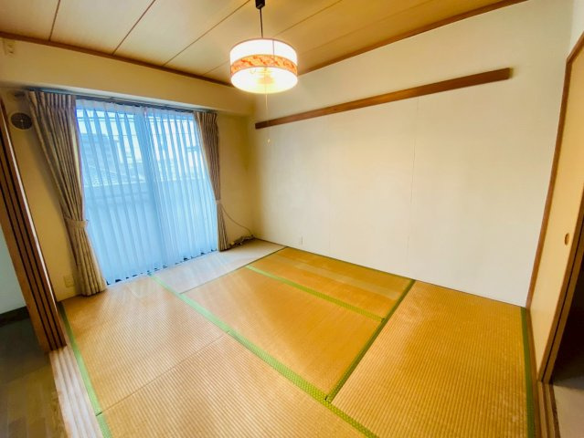 グレージュ和光弐番館の和室