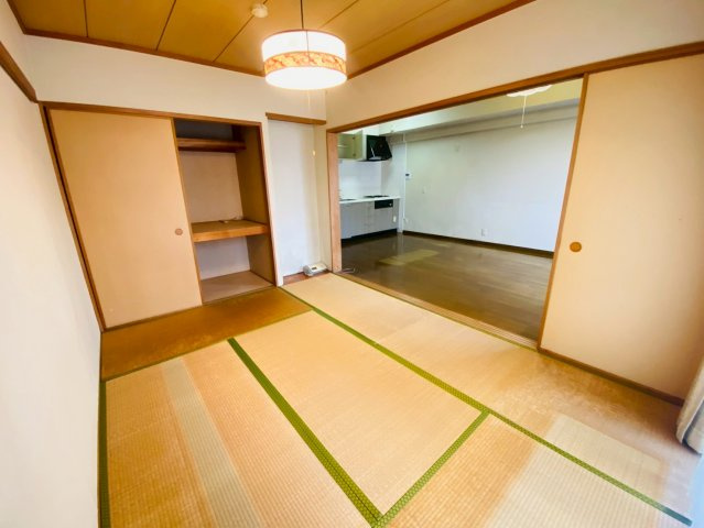 グレージュ和光弐番館の和室