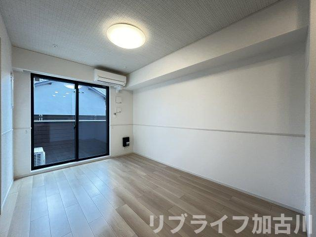 パイン　フォレストの居間・リビング