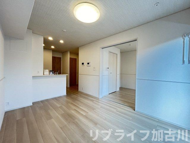 パイン　フォレストの居間・リビング