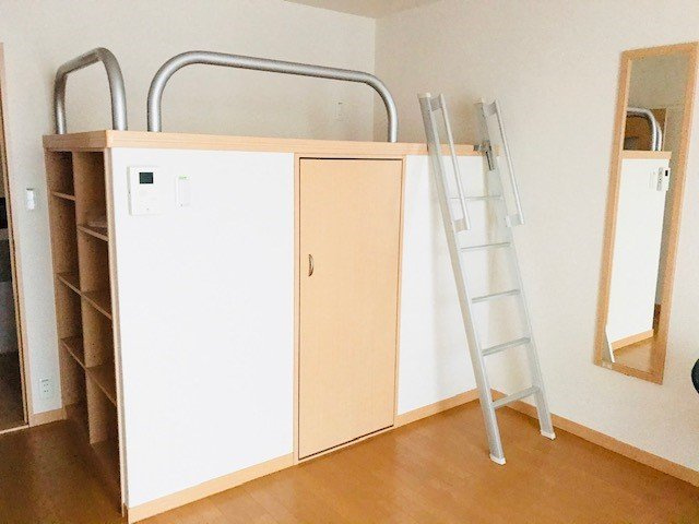 レオパレスルーチェ４の収納