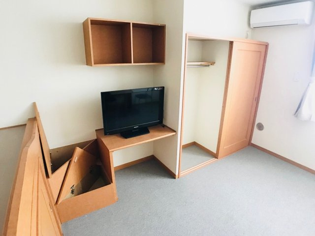 レオパレスルーチェの収納