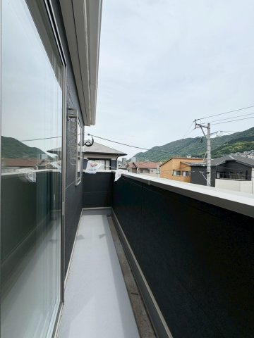ークレイドルガーデンー小倉北区高坊第３【小倉北区　新築戸建て】のバルコニー|日当たりの良いバルコニー♪　【小倉北区　新築戸建て】