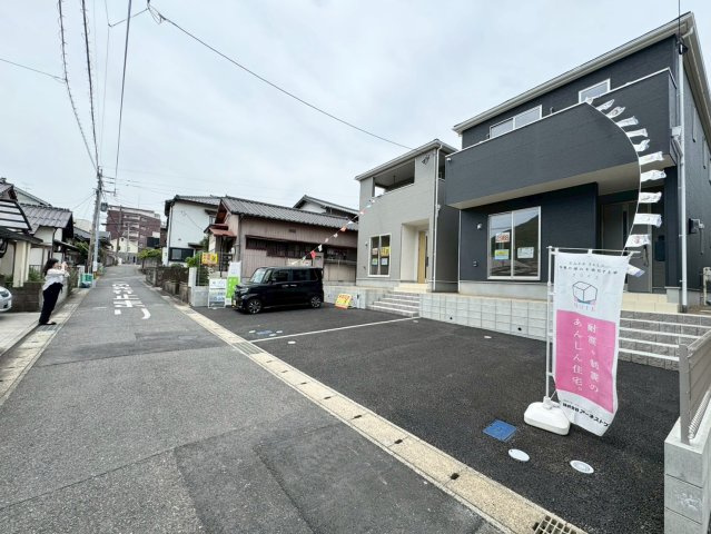 ークレイドルガーデンー小倉北区高坊第３【小倉北区　新築戸建て】の前面道路含む現地写真|交通量も少なく駐車しやすい♪【小倉北区　新築戸建て】