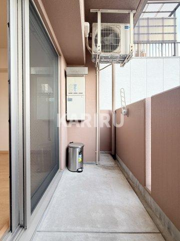 マンスフィールド桃谷 のバルコニー