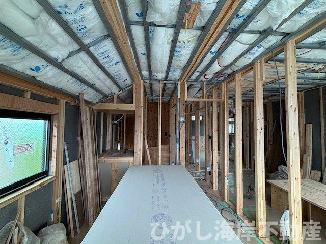 茅ヶ崎市東海岸南4丁目　新築戸建　全5棟の寝室|5月23日撮影　建築中　現地外観