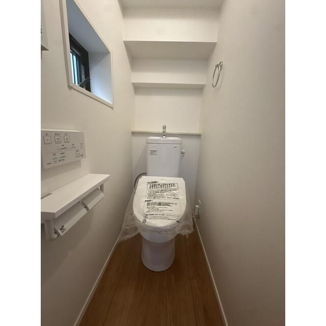 Ｋｏｌｅｔ南柏＃１０のトイレ|落ち着いた色調のトイレです