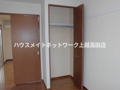 パストラル新光町Ⅰの収納|クローゼット