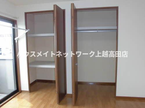 パストラル新光町Ⅰの内装|クローゼット