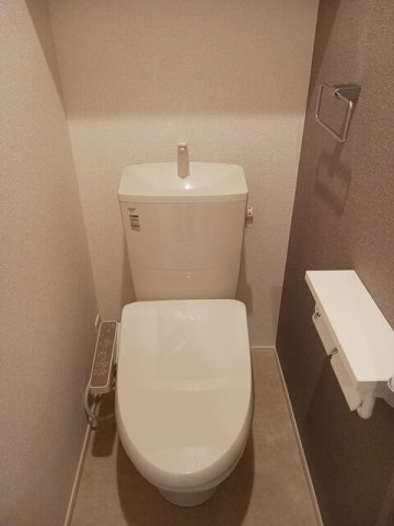 メゾン・ド・リュミエールⅠのトイレ|トイレもきれいです