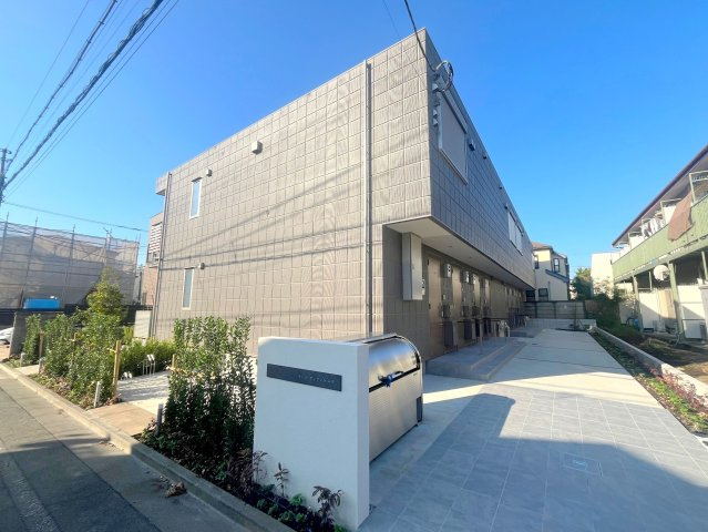 メゾンサンアントニオのエントランス