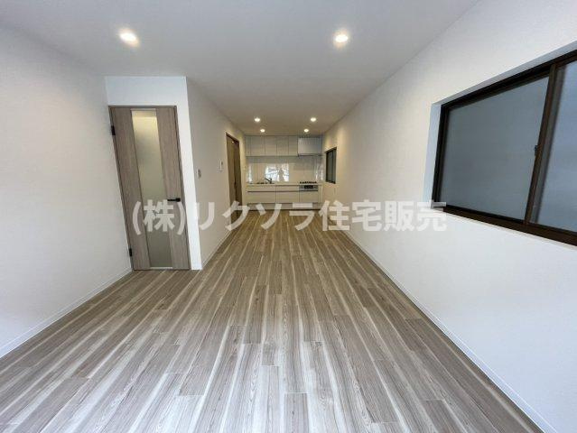 八雲東町2丁目　中古一戸建てのダイニング|LDK17.5帖
■物件内覧・資金計画相談・住宅ローン相談、リフォーム相談、お問合せ受付中■
※当日・翌日のご内覧、ご相談はお電話でのお問合せがスムーズです！