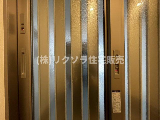 八雲東町2丁目　中古一戸建ての防犯設備|■物件内覧・資金計画相談・住宅ローン相談、リフォーム相談、お問合せ受付中■
※当日・翌日のご内覧、ご相談はお電話でのお問合せがスムーズです！
