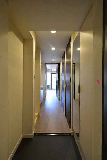 【玄関】プレサンス松屋町ヴェルデス