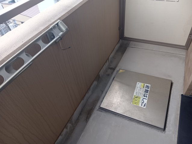 【バルコニー】