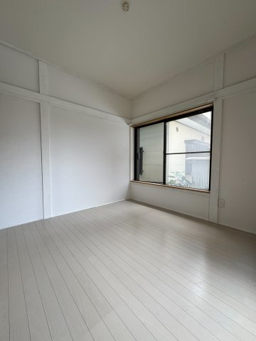 狭山市鵜ノ木中古戸建の洋室