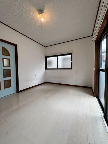 狭山市鵜ノ木中古戸建の洋室