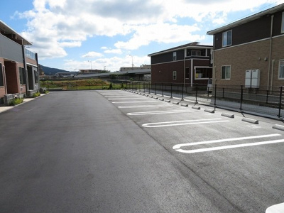 【駐車場】 | メビウス伊万里Ｂ