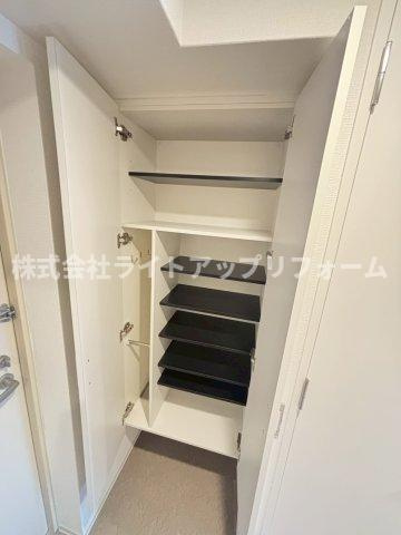 セレニテ神戸ミラクシュッドの収納