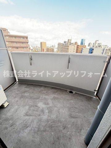 セレニテ神戸ミラクシュッドのバルコニー