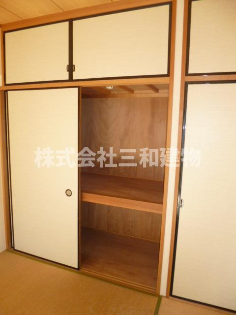 ルシオール赤塚の収納|押入れ