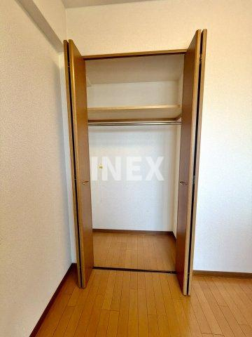横浜市神奈川区羽沢南１丁目の賃貸マンションの収納