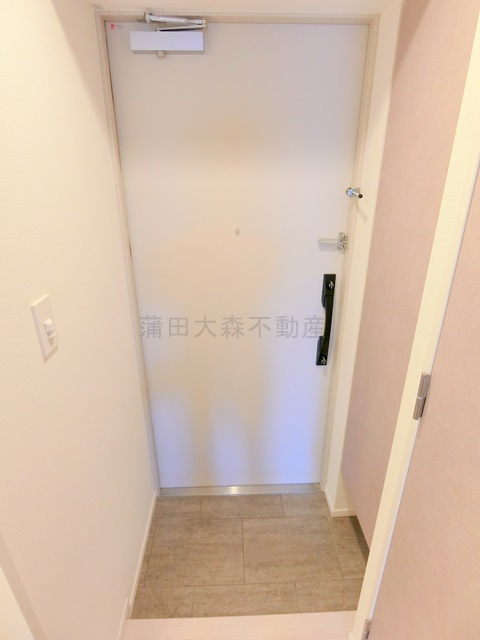 RJRプレシア蒲田の玄関