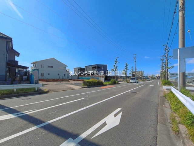ファーストタウン第3港区福田の前面道路含む現地写真