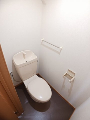 【トイレ】 | シェリジェ・ミムラⅠ | シンプルで使いやすいトイレです