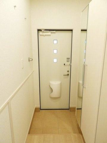 ザ　マヨン　Ⅰの玄関|落ち着いた玄関です