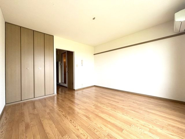 グリーンビレッジはびきのの洋室