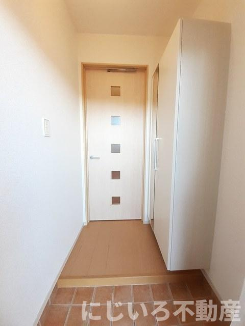 アネッサAの玄関