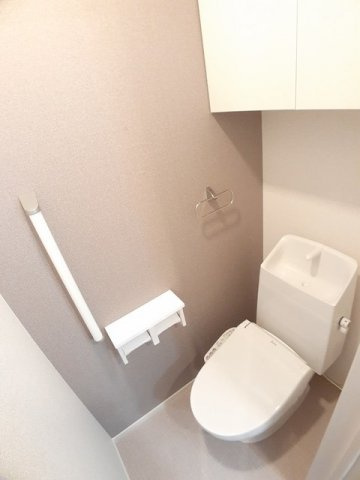 【トイレ】 | りゅうの盛Ⅰ | 落ち着いた色調のトイレです