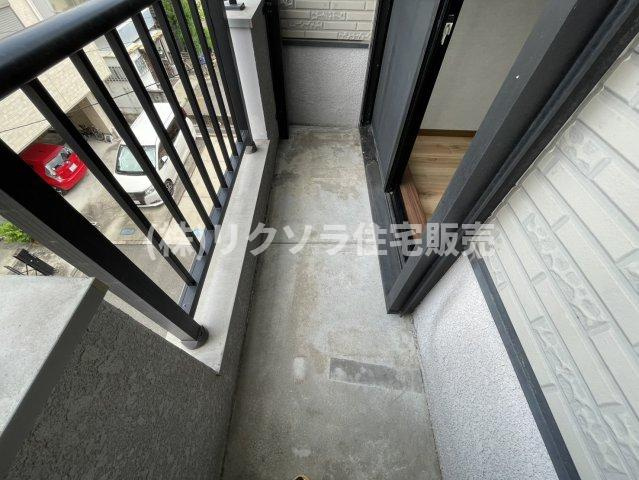藤田町２丁目　中古一戸建てのバルコニー|■物件内覧・資金計画相談・住宅ローン相談、リフォーム相談、お問合せ受付中■
※当日・翌日のご内覧、ご相談はお電話でのお問合せがスムーズです！