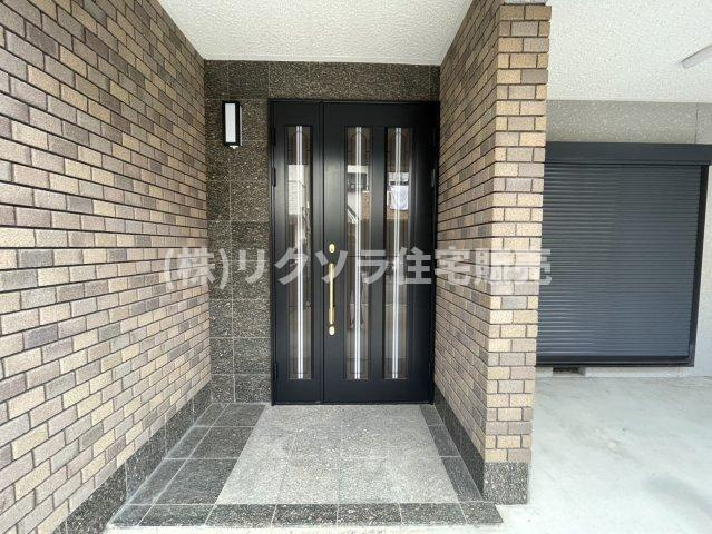 藤田町２丁目　中古一戸建ての玄関|■物件内覧・資金計画相談・住宅ローン相談、リフォーム相談、お問合せ受付中■
※当日・翌日のご内覧、ご相談はお電話でのお問合せがスムーズです！
