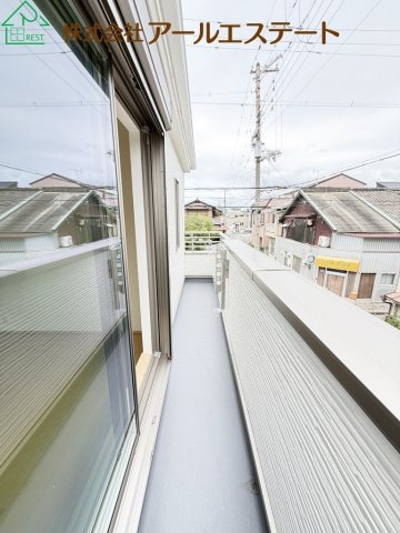加古川市加古川町本町　　新築戸建　JR「加古川駅」徒歩13分のバルコニー