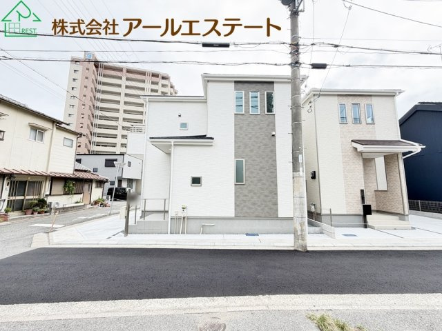加古川市加古川町本町　　新築戸建　JR「加古川駅」徒歩13分の外観