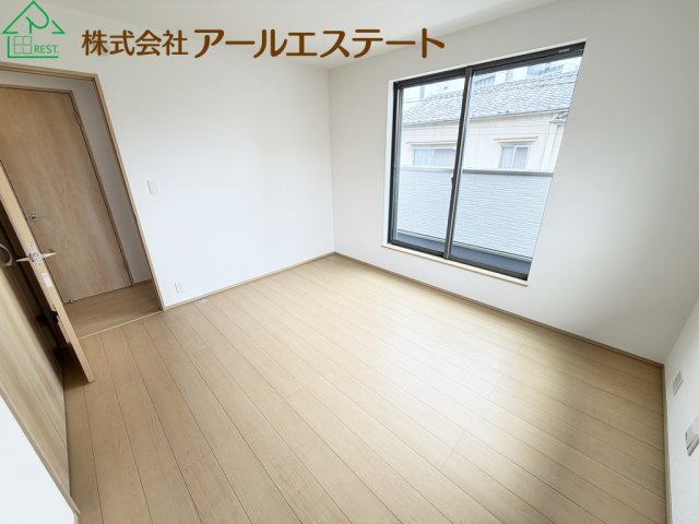 加古川市加古川町本町　　新築戸建　JR「加古川駅」徒歩13分の子供部屋