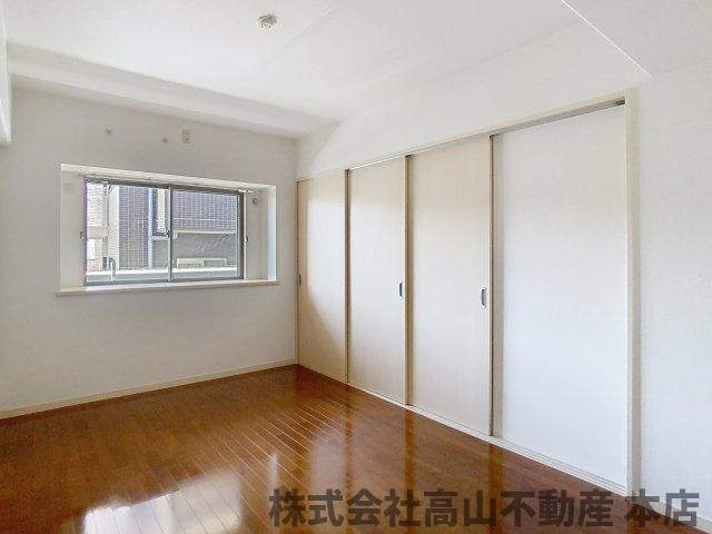 宗像市田熊４丁目の賃貸マンションの内装