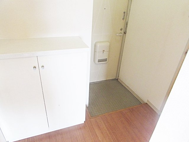 FFハイツの玄関|※同建物の類似写真となります。