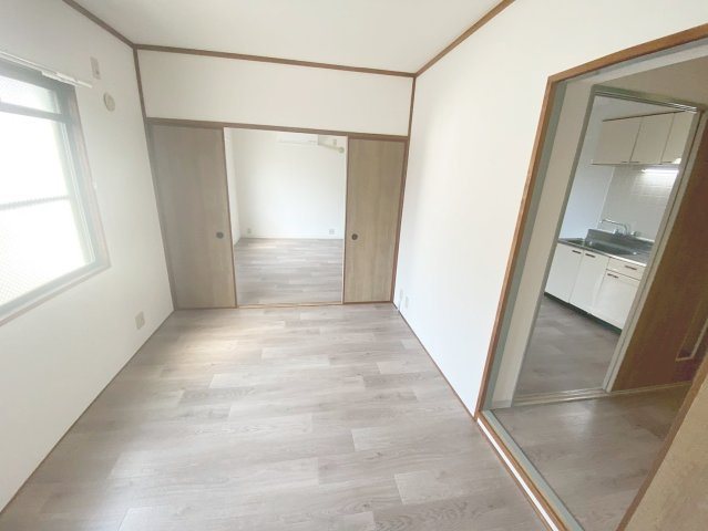 FFハイツの洋室